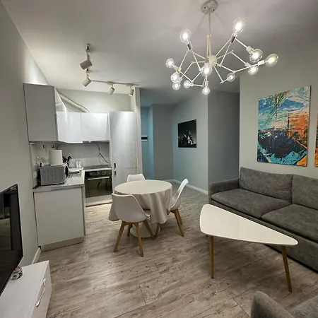Apartment Denny's Center 2 *